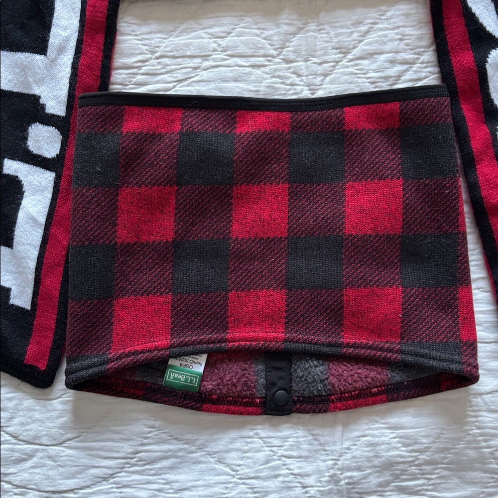 LL Bean Scarf Set - Picture 3 of 12